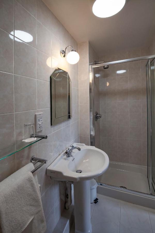 Standard Double Room,1011086473:JPEG