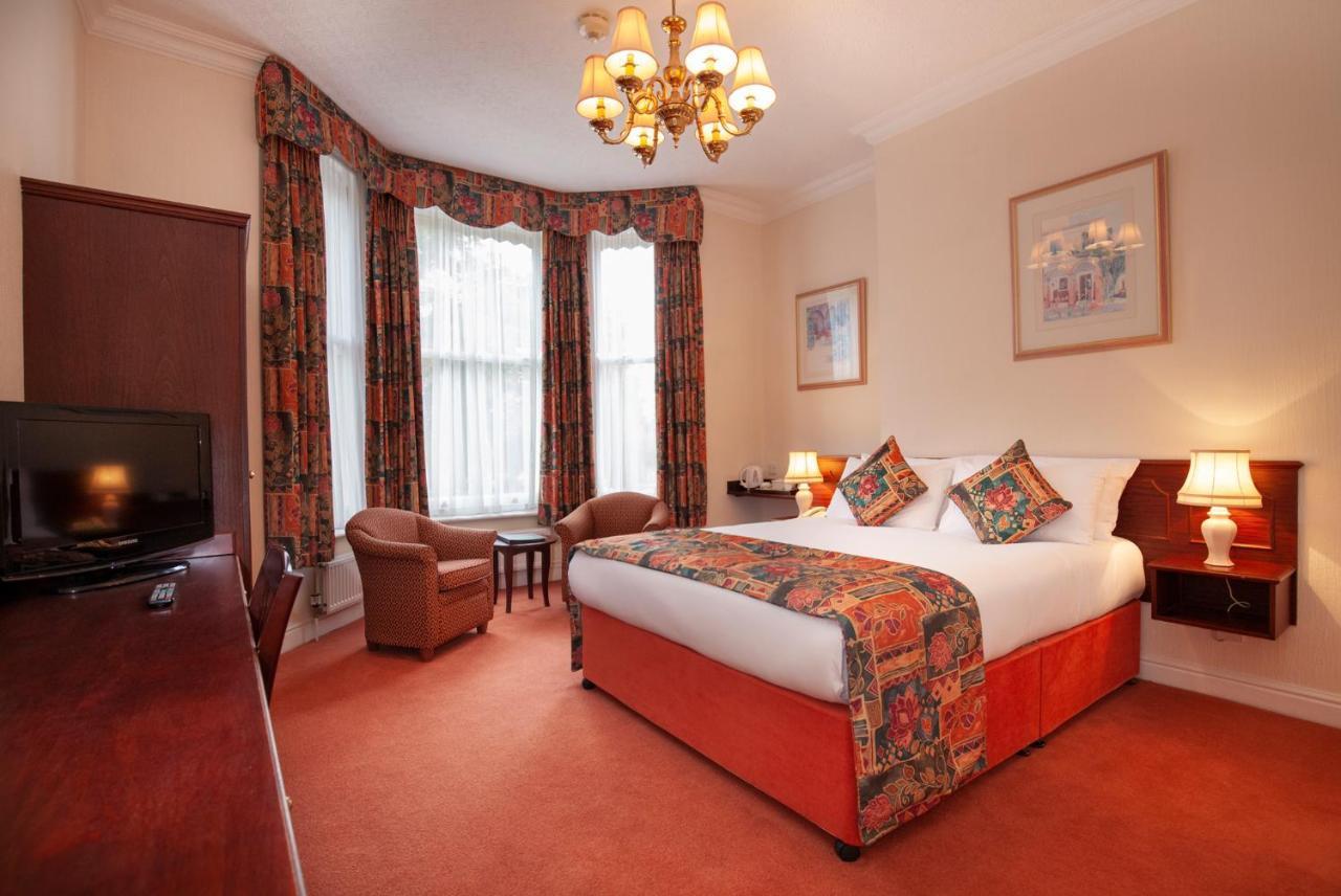 Large Double Room,1215449719:JPEG