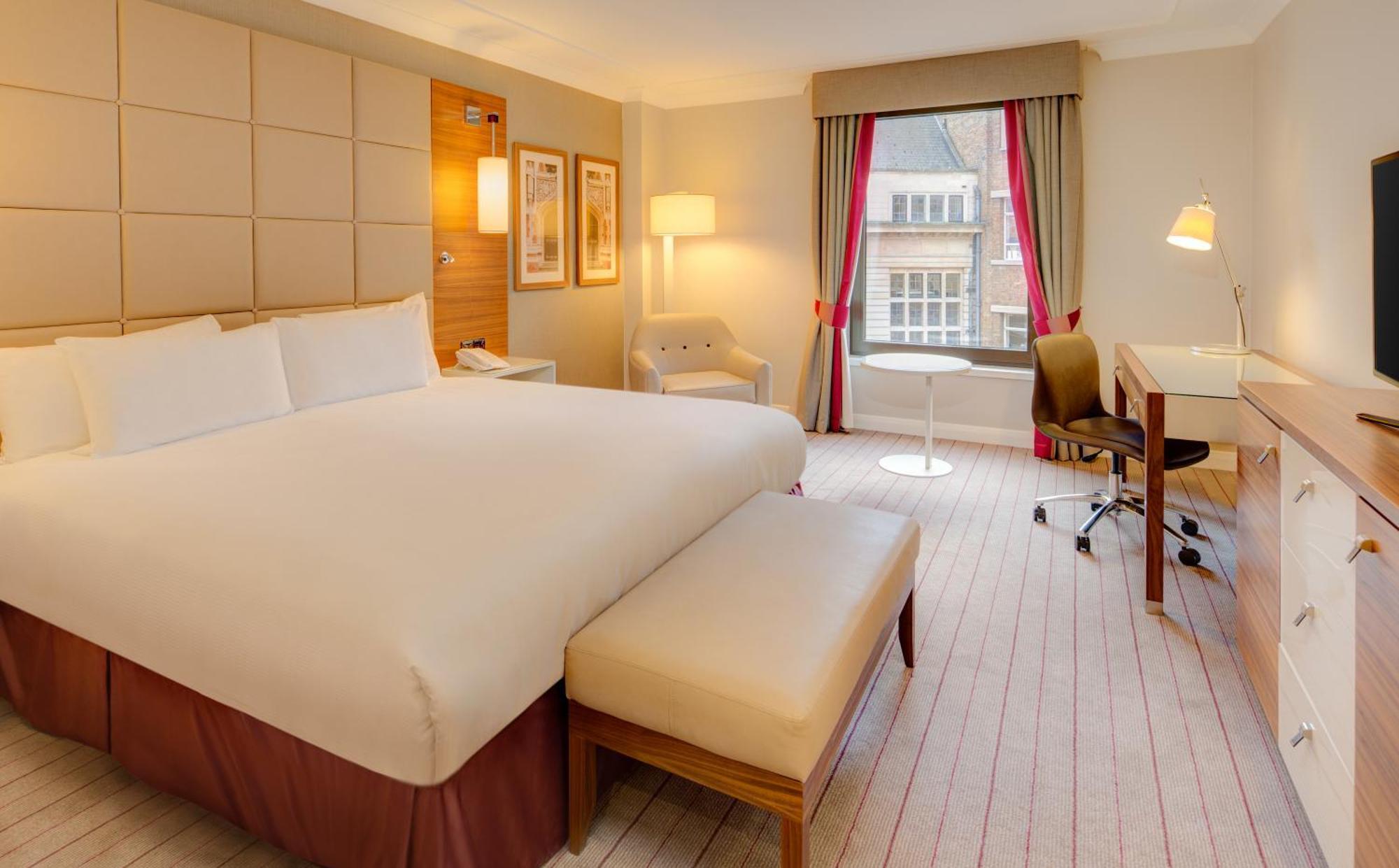 Executive King Room
