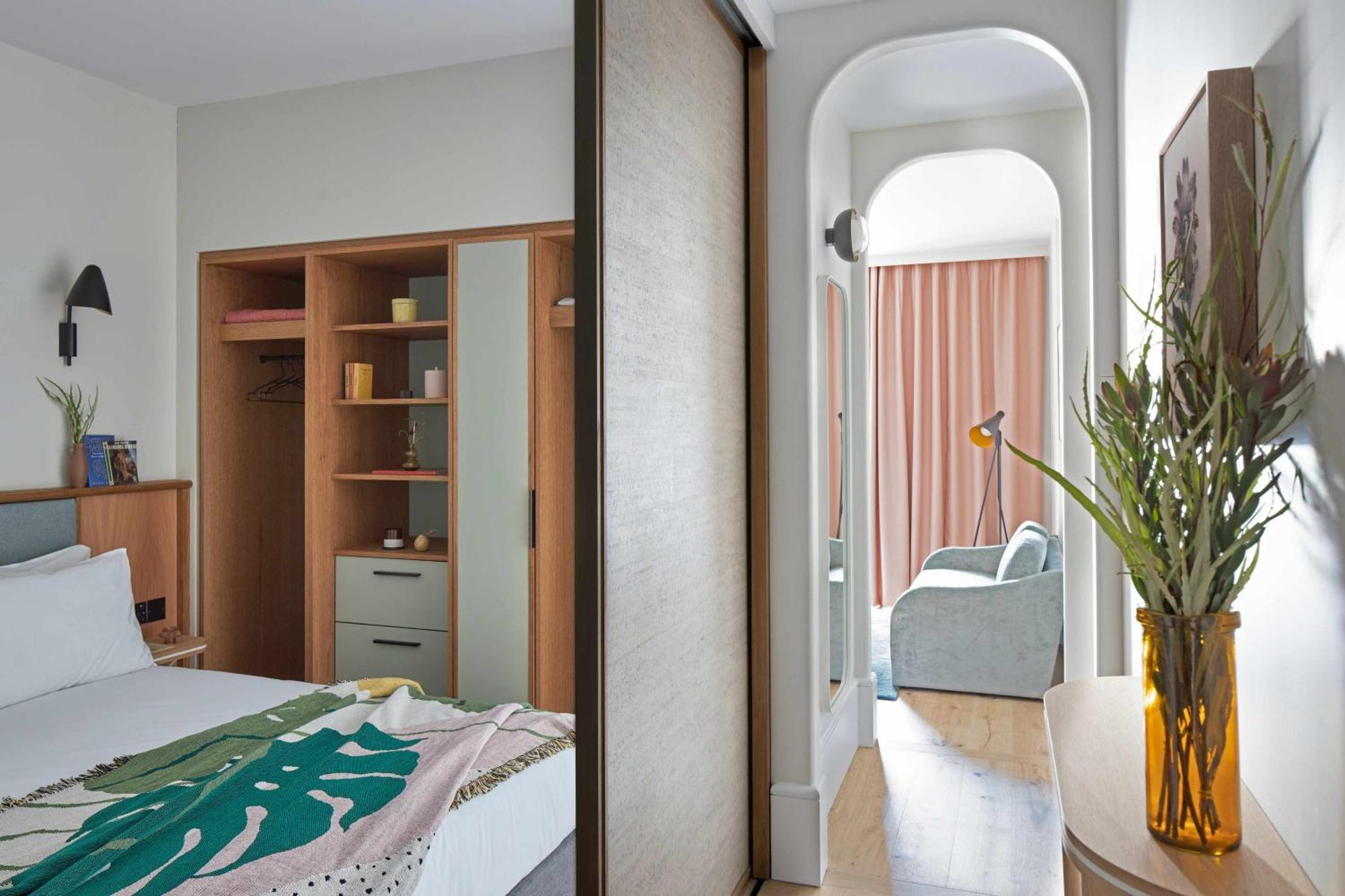 One Bedroom Suite