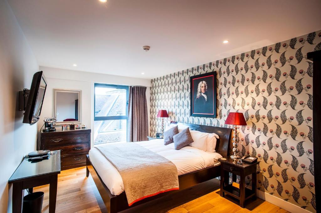 Double Room,1129339659:JPEG