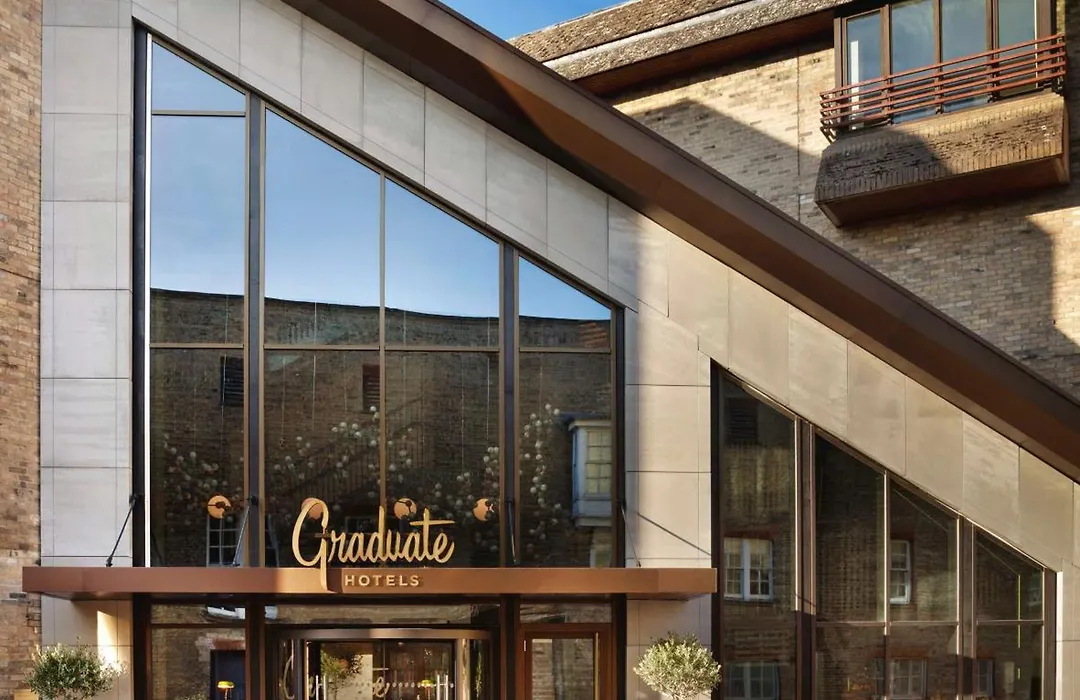 Graduate By Hilton Cambridge-1