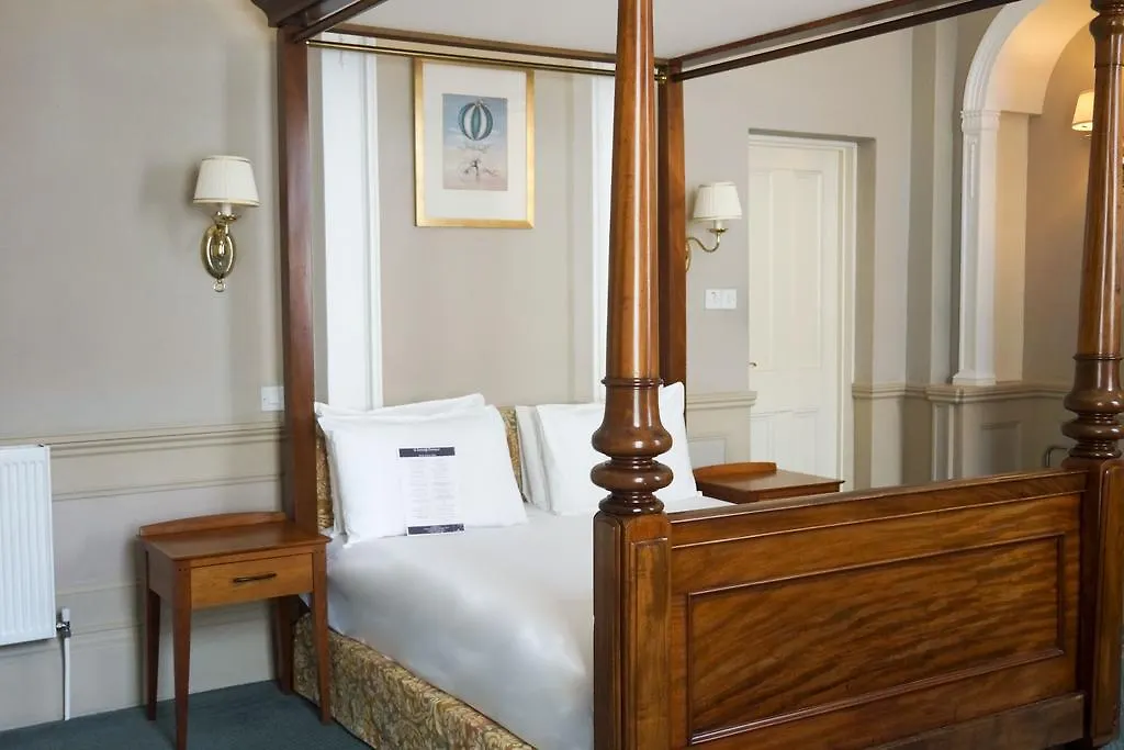 Royal Cambridge Hotel-1