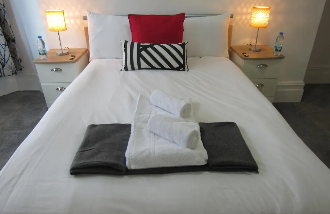 The Tas Suites - Tas Accommodations-1