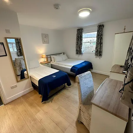 The Tas Suites - Tas Accommodations-3