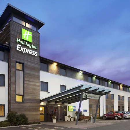 Holiday Inn Express Cambridge By Ihg-2