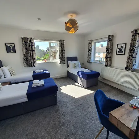 North Cambridge Guesthouse By Payman Club-3