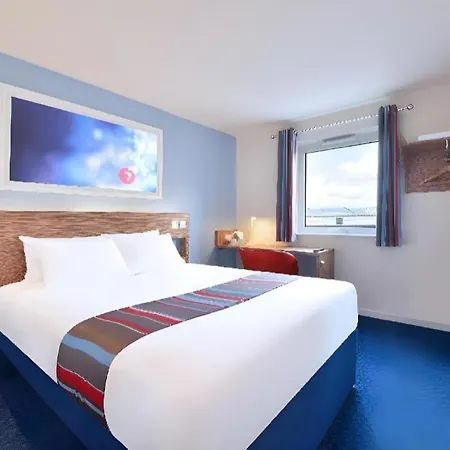 Travelodge Cambridge Newmarket Road-2