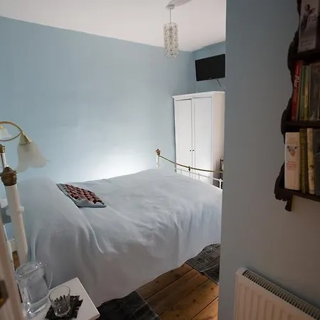 5 Chapel Street Bed And Breakfast-3