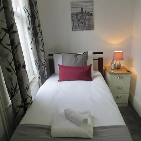 The Tas Suites - Tas Accommodations-2